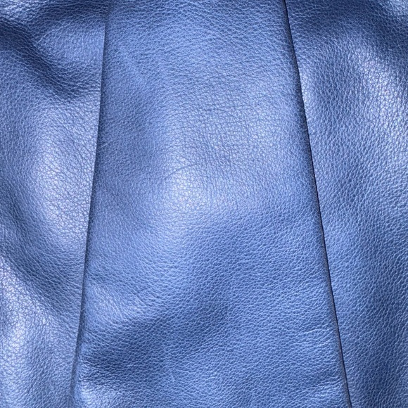 Elegant Navy Leather Backpack - Picture 6 of 8